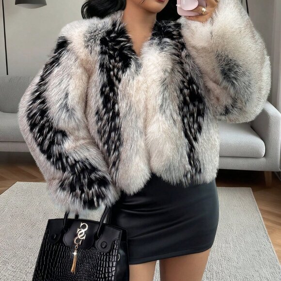 Black And White Casual Women's Heavy-Duty & Short Faux Fur Jacket - Picture 3 of 9